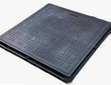 Tutup Manhole Anti Slip Fiberglass Dengan Ketahanan Dampak yang Kuat, Tutup Manhole Warna Gelap untuk Drain