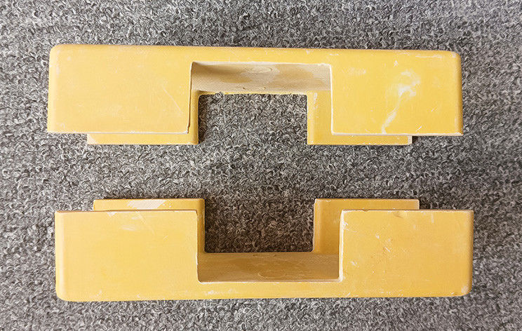 50mm FRP Square Tube Connector Four Way SMC Aksesoris cetakan untuk penggunaan konstruksi