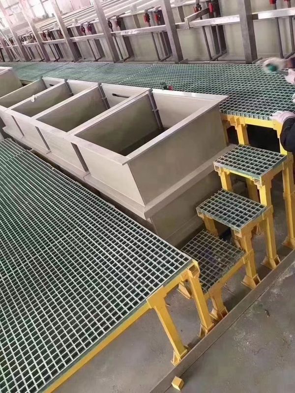 Berbagai ukuran dan warna untuk penggunaan situasi yang berbeda dan panjang yang disesuaikan untuk FRP Graining