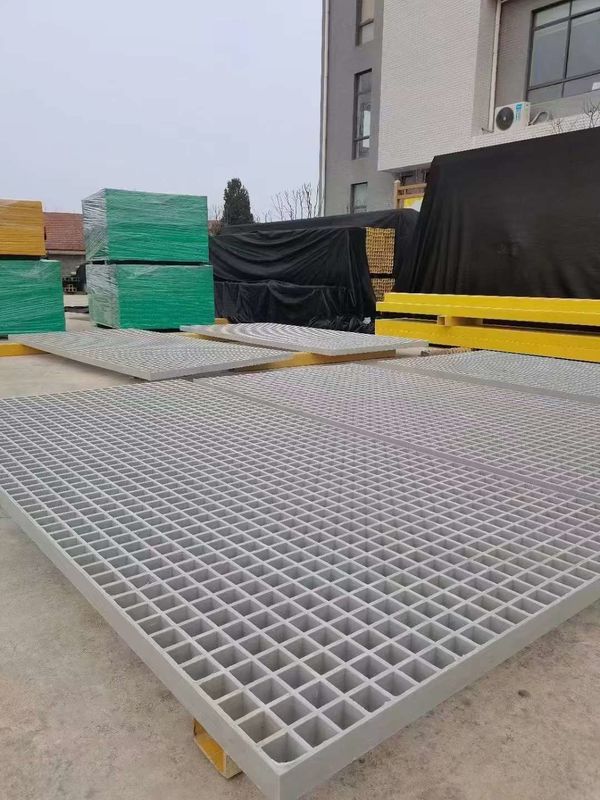 Jalur Pabrik Elektroplating Gunakan 38*38*30mm FRP Grating Ukuran dan Warna Disesuaikan